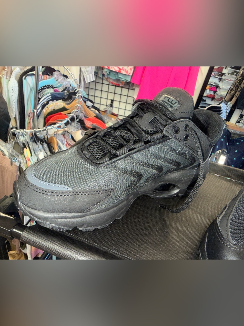 Nike Men's Black Athletic Sneakers